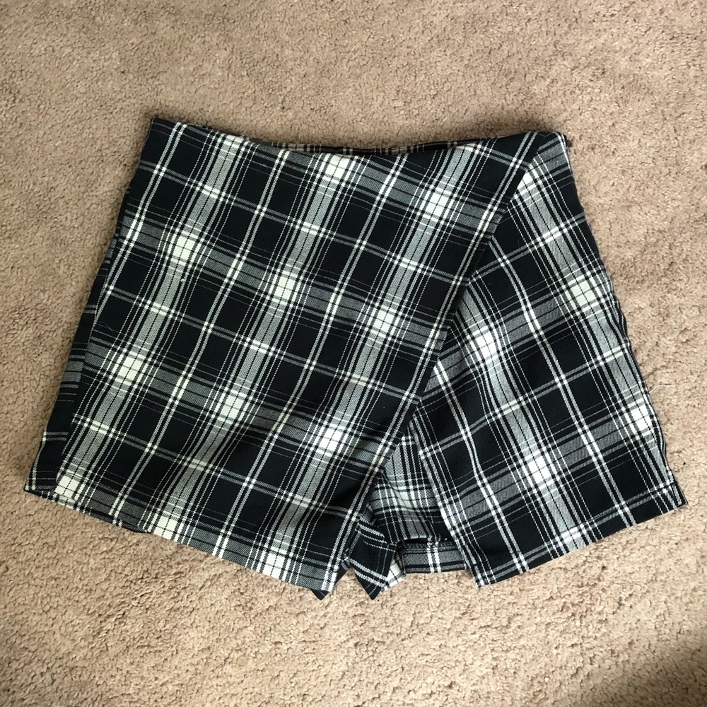brandy plaid skort